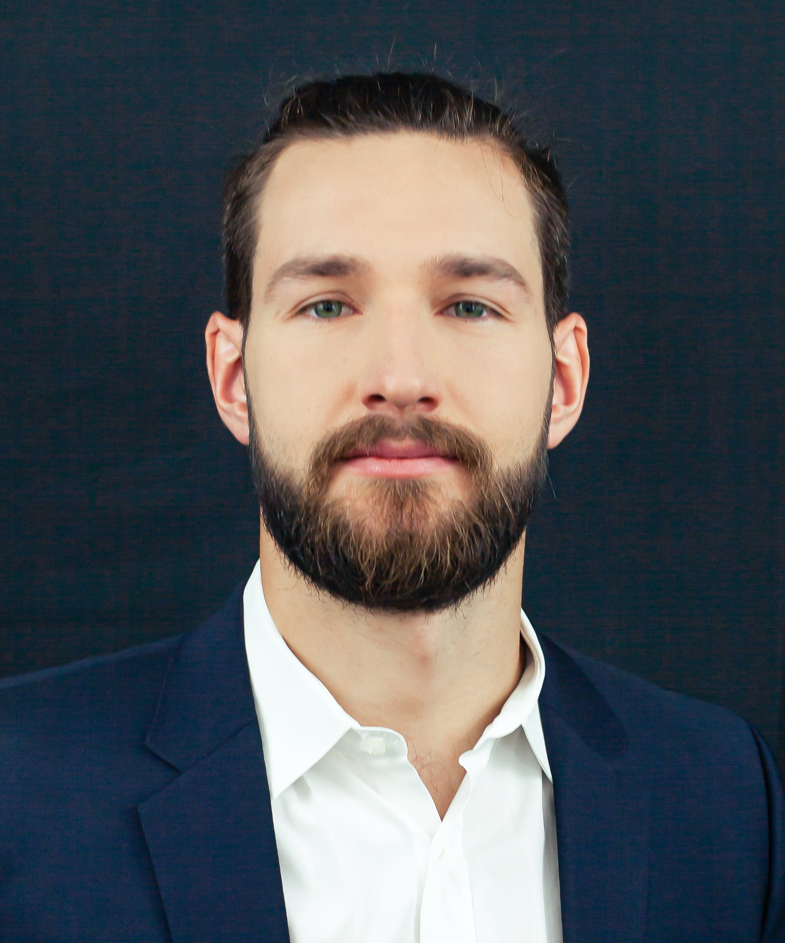 Portrait Dr. Viktor Walter-Tscharf, SAP und Azure Consultant